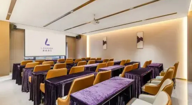 Manxin Hotel Harbin West Railway Station West Square, Varaa Hotelli Harbin Heilongjiang