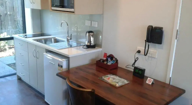 Двухместная студия Standard 850 Cameron Motel