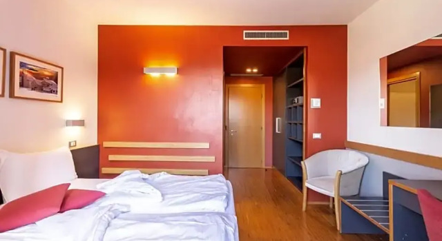 Номер Standard с балконом Hotel Cortese