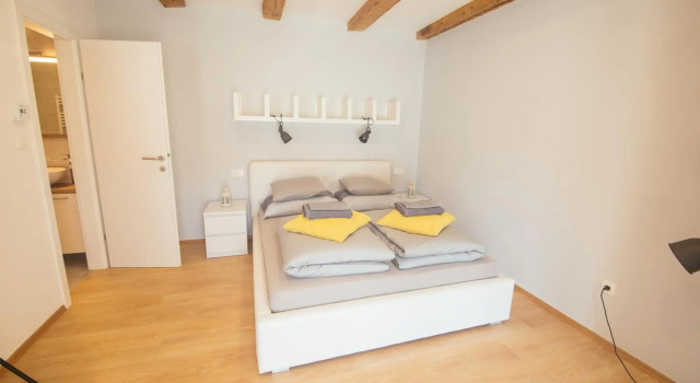Apartment 63 - 3, Забронировать Апартаменты/квартира Апартаменты Загреба, рядом с Zagreb Stone Gate, Апартаменты/квартира