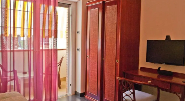 Hotel Rivadoro, Забронировать Отель Отели Побережья Абруццо с бассейном, Бассейн