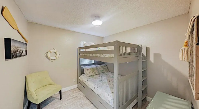 Just Blue Inn - 3 Br home by RedAwning