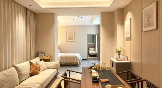 Люкс Deluxe Linyi Kaleston International Hotel