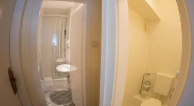 Четырёхместный номер Standard Elbbrücken Hotel