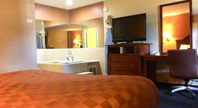 Номер Standard Red Carpet Inn - Stamford