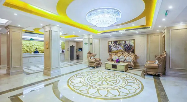 Vienna Hotel Changsha Mawangdui Branch, Забронировать Отель Отели Чанша 3 звезды, рядом с Mawangdui Mausoleum, 3*