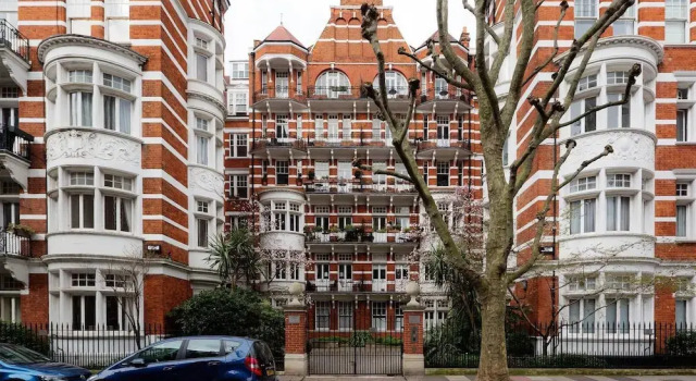 Veeve - Kensington Escape, Забронировать Отель Отели Лондона 3 звезды, рядом с Больница Чаринг-Кросс, 3*