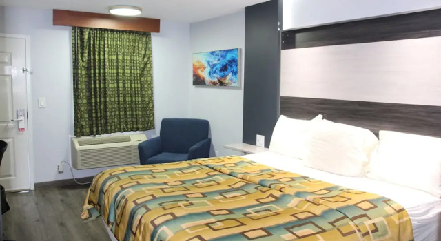 Номер Deluxe Douglas Inn & Suites