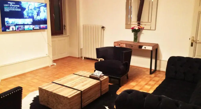 Апартаменты Montreux Apartment on the Lake