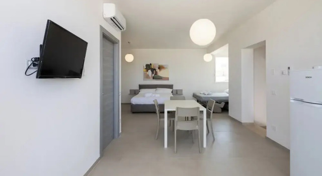 Апартаменты с балконом Dara Holiday Apartments