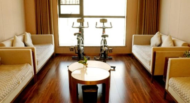 i Electronic Sports Hotel (Zhumadian High-speed Railway West Station), Rezervovat Hotel Zhumadian Henan