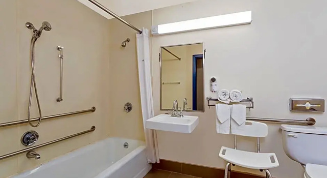 Номер Deluxe Days Inn Shrewsbury - Worcester