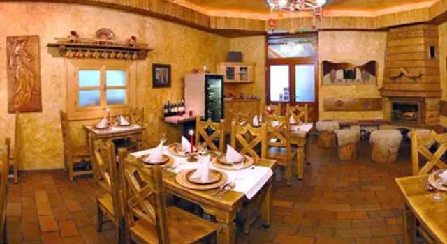 Hotel Ranč u Edyho, Varaa Hotelli Namestovo Orava