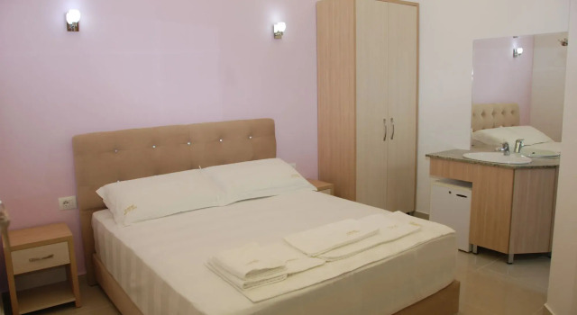 The City Gate Hotel, Book Hotel Hotels in Vlorë County with Breakfast, Breakfasts