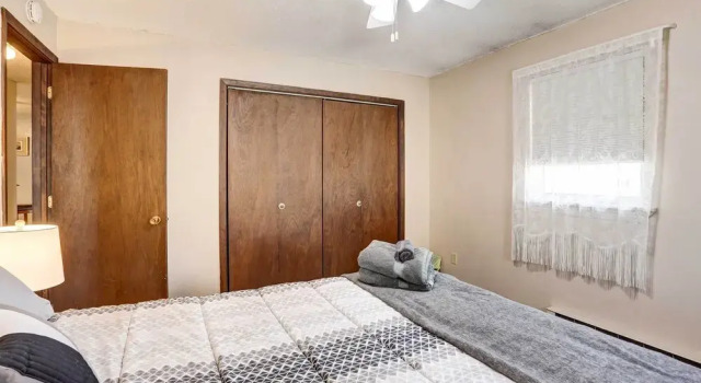 Pierre Vacation Rental - 9 Mi to Oahe Dam!, Забронировать Отель Отели Пирр 3 звезды, 3*