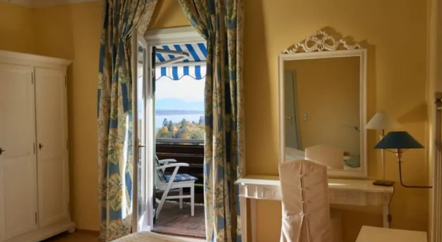 Двухместный номер Standard с видом на озеро Golfhotel Kaiserin Elisabeth