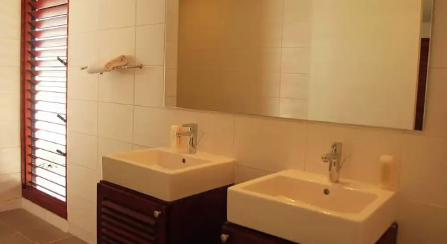 Spacious Villa Near Beach, Забронировать Вилла Отели Виллемстад с парковкой, рядом с Jan Theil, Парковка