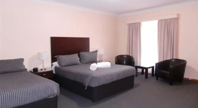 Gateway Motor Inn, Забронировать Отель Брокен-Хилл Новый Южный Уэльс