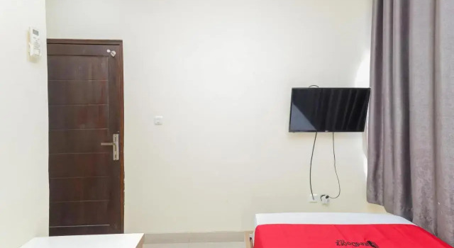 Wisma Basco Syariah by OYO Rooms, Забронировать Отель Отели Джакарты с парковкой, рядом с Jakarta Textile Museum, Парковка