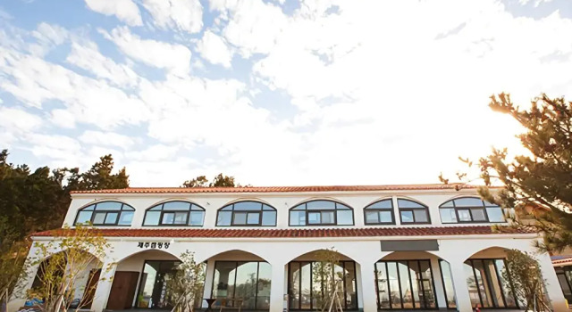 Jeju Nokume Hyuyang Pension, Забронировать Отель Аеуол-ли Чеджу