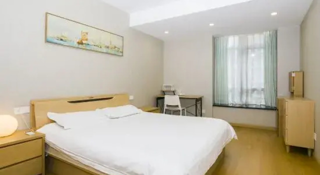 Люкс Deluxe c 1 комнатой Acme Service Apartment