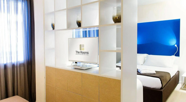 The Rooms Hotel, Забронировать Отель Отели области Тираны с парковкой, Парковка