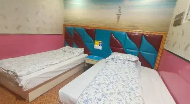 Business suite Shunxin Hostel