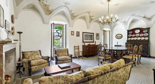 Casa Glicine On The Lake by Halldis, Buchen Sie Hotel Claino Con Osteno Lombardei