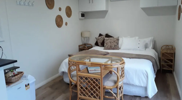 Standard Single room with garden view Axedale Cabin Accommodation