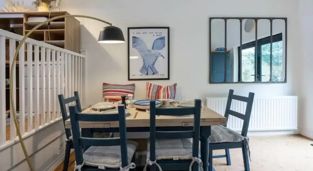 Host Stay Blue Boho at Bristol Gardens, Забронировать Дом для отпуска Брайтон-энд-Хов Восточный Сассекс, рядом с Ипподром Брайтона