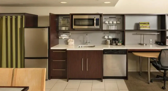 Люкс c 1 комнатой Home2 Suites by Hilton Salt Lake City/Layton