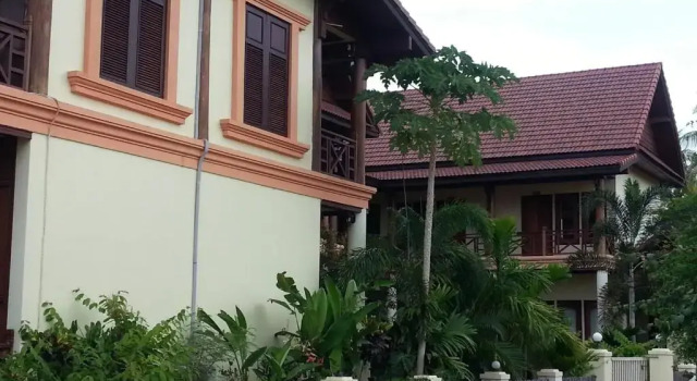 Pon Arena Hotel, Rezerwuj Hotel Khong Island 