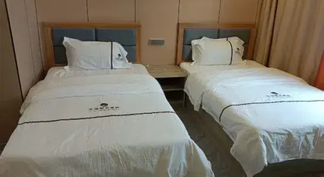 Люкс Deluxe Jigzhi Sunshine Hotel