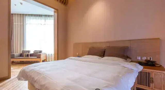 Люкс Deluxe Lanzhou Feng Qi Wu Ning Inn shopp