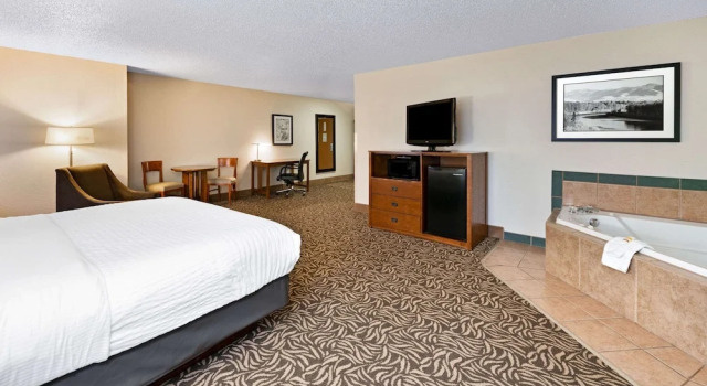 Двухместный люкс с видом на ручей La Quinta Inn by Wyndham Missoula