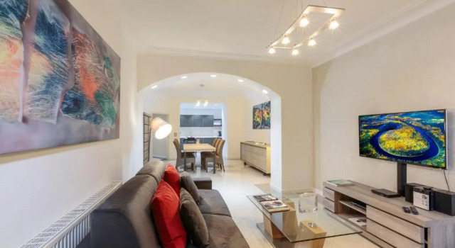 Villa Cortina Apartments, Rezerwuj Apartament Gare Luxembourg