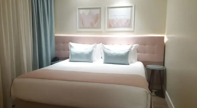 Люкс Kayrós Business Hotel