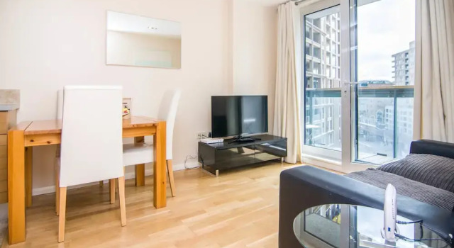 Canary Wharf Budget Apartments