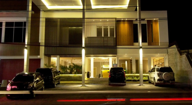 Vinotel Cirebon, Rezervovat Hotel North Cirebon West Java