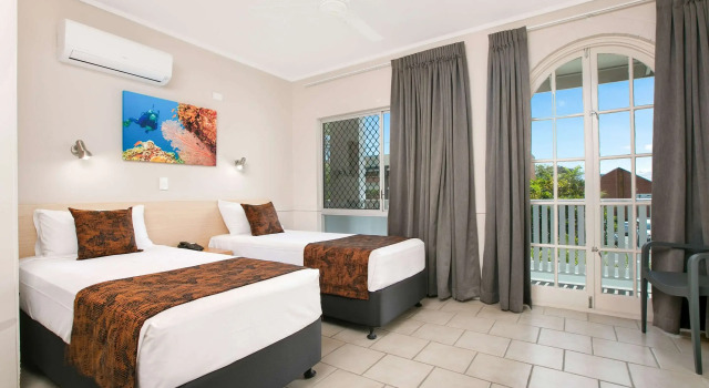 Трёхместный номер Standard Comfort Inn Cairns City