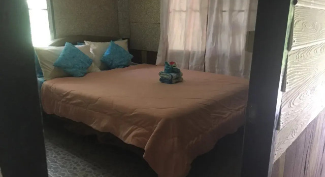 Baan Rai Rhim Tarn, Rezervovat Hotel Hotely v Central Thailand se snídaní, Snídaně