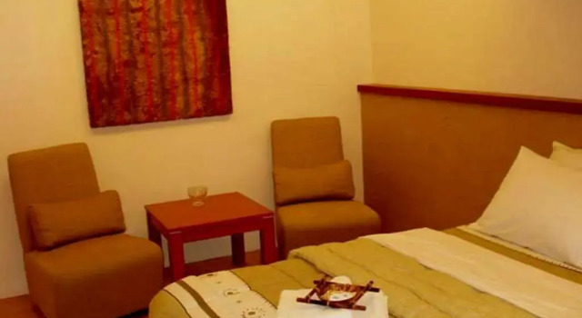 Люкс Superior Gran Prix Econotel Cubao