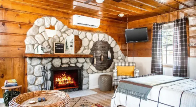 Коттедж Lakewood Cabins