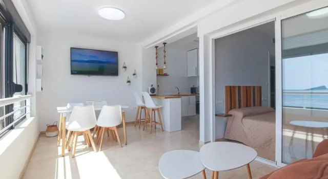 Luminoso Apartamento en Primera Línea de Playa, Забронировать Апартаменты/квартира Апартаменты Бенидорм, рядом с Концертный зал Бенидорм Палас, Апартаменты/квартира