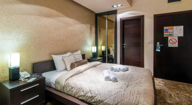 Двухместный номер with Hot Tub Superior с видом на реку Guest House Panorama Aqualux with Free Parking