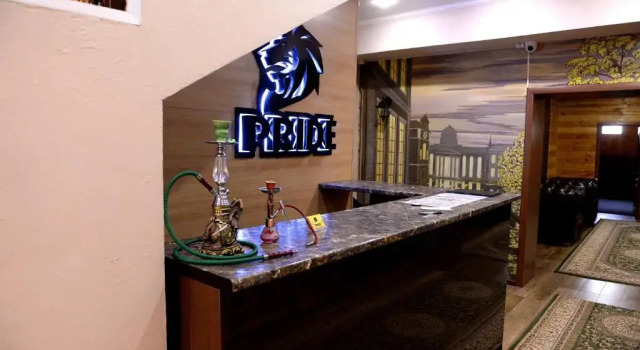 Pride Hotel, Book Hotel Hoteller i Zhambyl Region med parkering, Parkering