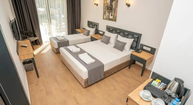 Семейный номер Standard с балконом Kensington Green Marmaris
