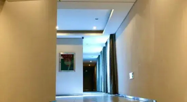 MoGan  Clouds  End  Hotel, Prenota Hotel Huzhou Zhejiang
