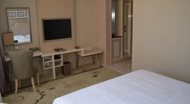 Spring Theme Hotel, Book Hotel Hulunbuir Inner Mongolia