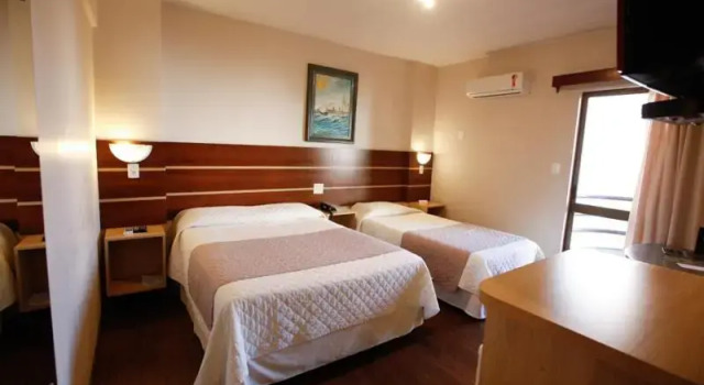 Трёхместный номер Standard Hotel Lang Palace - Fica no Centro da Cidade